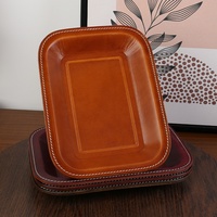 Plateau de rangement de luxe moderne et écologique en cuir tanné végétal fait main à double couche pour la maison, le salon, ou comme cadeau de mariage
