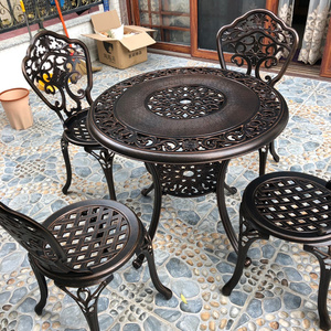 Juego de Mesa y Sillas de Aluminio Fundido para Exteriores, Estilo Europeo, Muebles de Jardín para Villa, Balcón al Aire Libre, Patio - Product Image 3