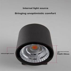 Lampada <span class=keywords><strong>da</strong></span> <span class=keywords><strong>parete</strong></span> <span class=keywords><strong>a</strong></span> <span class=keywords><strong>LED</strong></span> IP65 cubica 12W impermeabile superiore e inferiore, luce <span class=keywords><strong>da</strong></span> giardino <span class=keywords><strong>da</strong></span> <span class=keywords><strong>parete</strong></span> regolabile in alluminio - Product Image 3