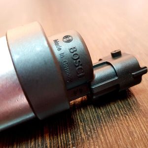 Truck Parts <strong>Common</strong> <strong>Rail</strong> <strong>System</strong> Pressure <strong>Control</strong> Valve 0928400627 0928400473 0928400712 5257595 4937597 0928400617 4903523 - Product Image 3