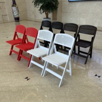 Chaise pliante en résine avec trous, design moderne, haute qualité, durable, pour hôtel, mariage, extérieur, jardin, avec coussin de siège à trous
