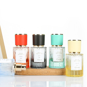 Nuovi Flaconi di <span class=keywords><strong>Profumo</strong></span> in Vetro da 30ml, Lussuosi e Personalizzati, con Tappo a Vite, Grande Capacità, Finitura Opaca e Pompa Spray con Cordino Lungo - Product Image 2