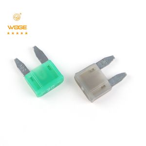 Fusibles automobiles <span class=keywords><strong>MINI</strong></span> standard de haute qualité en gros, 5A 7.5A <span class=keywords><strong>10A</strong></span> 15A 20A 25A 30A 32V/58VDC, protection de circuit <span class=keywords><strong>fusible</strong></span> - Product Image 1