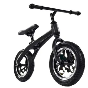دراجة التوازن للأطفال خفيفة الوزن للغاية من سبائك الألومنيوم للأطفال بعمر من 2 إلى 6 سنوات دراجة الأطفال بدون قدم سكوتر الطفل