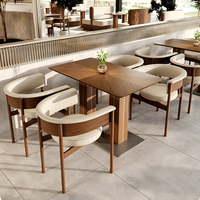 Ensemble de mobilier de restaurant en bois massif, durable et moderne, avec banquettes commerciales, tables et chaises pour salle de banquet