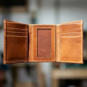 Luxury Men's Genuine Leather Trifold Wallet RFID Blocking Custom Brand Logo Slim <b>Credit</b> <b>Card</b> <b>Holder</b> OEM Supplier NTW-0014 - Product Image 1