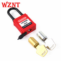 NT-A38PD Cadenas de sécurité à clé 38 mm en ABS, couleur OEM, anti-poussière, certifié CE, avec anse en plastique non conductrice et alliage de zinc