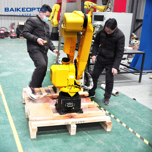 Découpeuse de bras de robot industriel FANUC 1500W pour tôle de tube métallique de 6mm - Product Image 5