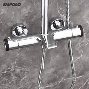 <span class=keywords><strong>Pommeau</strong></span> <span class=keywords><strong>de</strong></span> <span class=keywords><strong>douche</strong></span> à effet pluie Guangdong avec mitigeur <span class=keywords><strong>de</strong></span> bain thermostatique en laiton exposé Surface chromée Noyau <span class=keywords><strong>de</strong></span> valve en céramique-pour hôtels - Product Image 4