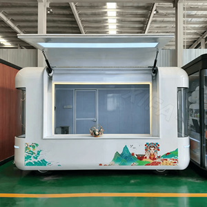 Camion de restauration motorisé homologué pour la circulation routière, certifié conforme aux normes DOT et CEE - Product Image 5