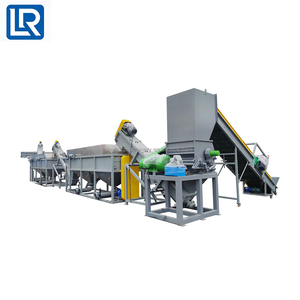 Linea di lavaggio a caldo per scaglie di plastica riciclata da bottiglie in PET - Product Image 2