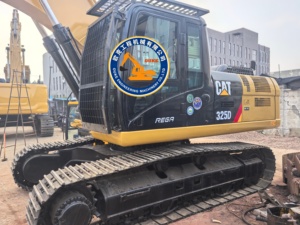 รถขุดตีนตะขาบ Caterpillar 325 325D 325DL มือสอง พร้อมปั๊มประสิทธิภาพสูง ความจุบุ้งกี๋ 1.2 ลบ.ม. รุ่นปี 2018 - Product Image 5