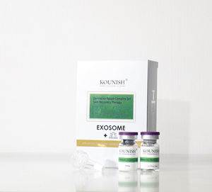 Sérum pour le visage à la vitamine C biologique et végétalien Rose Hydro Skinner Hydratant aux effets blanchissants avec des ingrédients perlés à base de plantes - Product Image 1