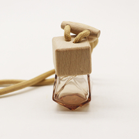 Parfum liquide parfum bouteille en verre vide pour climatiseur Cube diffuseur désodorisant de voiture avec suspension en bois