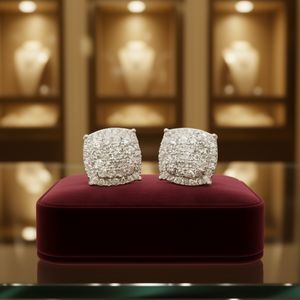 Orecchini E2724 in Oro Bianco con Diamanti Taglio Brillante Rotondo Colore D Naturale Stile Classico da Donna - Product Image 2