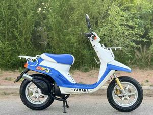 Scooter <span class=keywords><strong>Yamaha</strong></span> BWS50 de <span class=keywords><strong>50cc</strong></span> y 2 Tiempos, Motocicleta Japonesa Clásica Todoterreno para Desplazamientos - Product Image 2