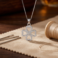 Pendentif Trèfle en Forme de Cœur en Argent Sterling 925 Exquis avec Moissanite VVS pour Femme, Collier Quotidien avec Certificat GRA