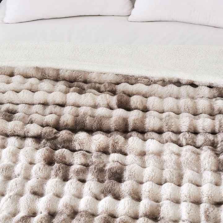 UltraSoft Fuzzy Faux Fur Plush Throw Blanket Thick, Warm Sherpa