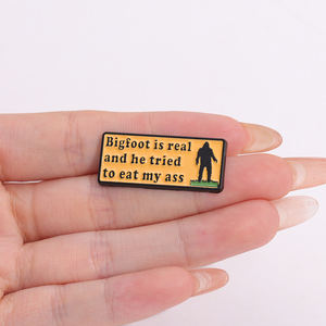 Broche de Aleación con Diseño de Frases Cortas de Pines Creative Fun para Ropa, Abrigos y Accesorios Versátiles, Pin de Esmalte - Product Image 4