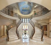 Foshan moderne intérieur Double hélice ronde escalier en colimaçon économique avec garde-corps en verre pour appartement décoratif métal fer acier