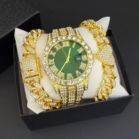 4 pièces de montres incrustées de diamants à grand cadran avec bracelets cubains 2 montres de style hip-hop à la mode ensemble de bijoux