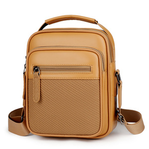 Bolso Bandolera de Piel Sintética PU, Impermeable, con Múltiples Bolsillos, para Hombre, Casual, de Verano, Ligero, con Diseño de Letras - Product Image 1