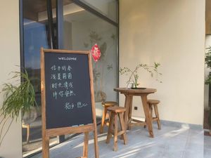 चीनी कस्टम सरल दौर उच्च लकड़ी बार क्लब पैर मल कुर्सियों - Product Image 4