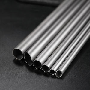 Pajita de Titanio Súper Resistente y Ultraligera con Cepillo de Limpieza, Pajita Metálica Duradera y Reutilizable - Product Image 3