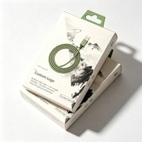 Boîte en papier pour câble de téléphone portable en gros avec crochet en plastique, emballage rigide de haute qualité pour l'électronique grand public, personnalisable