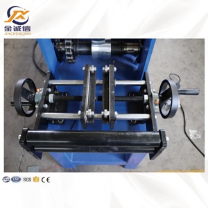 Machine de formage à froid pour profilés d'angle <span class=keywords><strong>en</strong></span> acier pour cloisons sèches / Machine de fabrication de profilés <span class=keywords><strong>en</strong></span> L pour charpente légère <span class=keywords><strong>en</strong></span> acier - Product Image 2