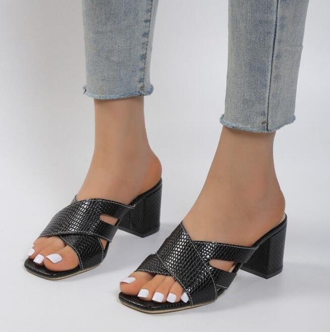 Stylish Heel Sandals New Design Pointed Toe Strappy