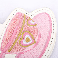 Porte-clés en cuir PU rose personnalisé avec broderie de logo de dessin animé, mignon, pour femme et fille, vente en gros