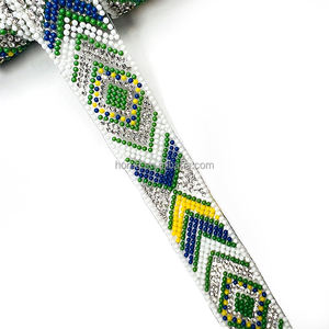 TM009 Nouvelles perles de couleur, strass thermocollants, code-barres, accessoires pour chapeaux, accessoires pour vêtements, pâte de <span class=keywords><strong>diamant</strong></span> - Product Image 3