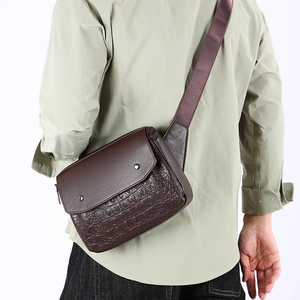 Sacoche bandoulière de luxe en cuir PU pour homme, multi-poches, style mode, pour voyage - Product Image 4