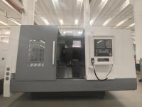 Tour CNC à banc incliné TaiXu TCK63 de capacité moyenne, portée de tournage 630 mm, haute rigidité, centre de tournage GSK, 8 postes à outils, 50-3500 tr/min