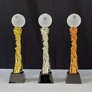 Trophée de cristal pour événement sportif, boule de <span class=keywords><strong>bowling</strong></span> en résine or, argent, bronze MH-MJ0705 - Product Image 1