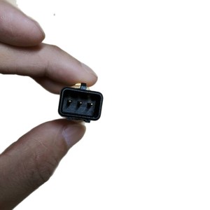 Sensor de Temperatura 3922038030 3923026700 3922038020 para Hyundai Kia, Conexión Rápida, Material Compuesto - Product Image 1