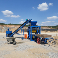 Machine à fabriquer des blocs creux hydrauliques QT4-26 avec cendres et ciment pour les projets de construction en Afrique - Facile à utiliser