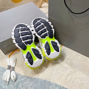 Chaussures décontractées personnalisables en cuir véritable, respirantes, légères, à enfiler, avec semelle épaisse en maille, tendance mode - Product Image 3