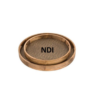 Bandeja de Madera para Servir, Diseño Artesanal, Forma Redonda, para Servir Dulces o Bocadillos - Product Image 1