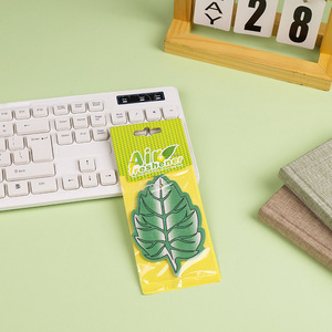 Parfum de <span class=keywords><strong>carte</strong></span> de papier de parfums accrochant le logo fait sur commande pour la chaîne de production de <span class=keywords><strong>d</strong></span>ésodorisant de voiture - Product Image 6