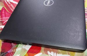 Del tuo 3480 Laptop - Intel Core I5 6th Gen, 4GB <span class=keywords><strong>RAM</strong></span>, 256GB SSD, Windows 10 Pro, 14 pollici HD Business <span class=keywords><strong>Notebook</strong></span> - Product Image 3