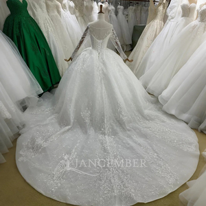 Robe de mariée de luxe moderne style princesse, manches longues, appliques perlées, longueur ras du sol, robe de bal, traîne chapelle, modèle Lsbh31 - Product Image 4