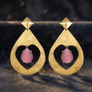Pendientes Colgantes de Latón Chapado en Oro Hechos a Mano con Turmalina Rosa, Estilo Étnico Bohemio, para Compromiso y Fiestas - Product Image 2