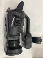 Caméscope de streaming en direct 4K Panasonic AG-CX98MC en bon état.