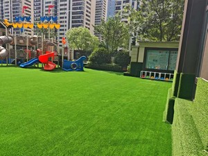 Césped Artificial Sintético para Exteriores, Alfombra Verde de Aspecto Natural, Tacto Realista - Product Image 3
