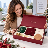 Coffret Cadeau d'Entreprise Personnalisé pour Noël : Mug en Céramique, Écharpe, Infuseur à Thé, Sous-Verre et Carte – Idéal pour Remercier vos Clients