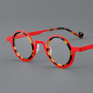 Montura de gafas de titanio para mujer, montura Vintage de titanio, bonita y redonda para lectura de <span class=keywords><strong>miopía</strong></span>, gafas ópticas graduadas progresivas - Product Image 1