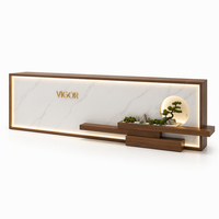 Comptoir de réception moderne et personnalisé de style zen, en marbre blanc et bois de luxe, avec niche LED pour bonsaï, pour spa, salon, hôtel
