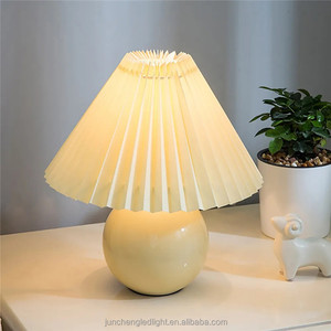 Vintage Style Ceramic Pleated Table Light Art Show Display Small Mushroom Night Light <strong>Ins</strong> Girl Student Bedroom Lighting - Product Image 1